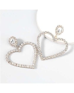 Shining Rhinestone Hollow-out Heart Shape Big Dangle Bold Fashion Earrings - Golden