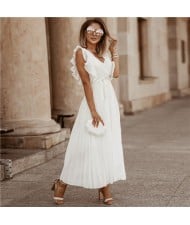 Fashionable Slender Ruffle Sleeve Solid Color Chiffon Pleated Beach Dress - White