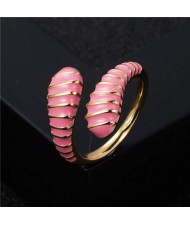 European and American High Fashion Creative Cobra Modeling Open-end Costume Ring - Pink