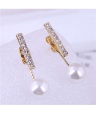 Korean Fashion Design Pearl and Rhinestone Shining Unique Women Stud Earrings