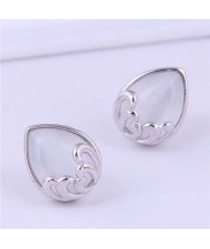 Propitious Cloud Waterdrop Design Korean Fashion Women Stud Earrings - White