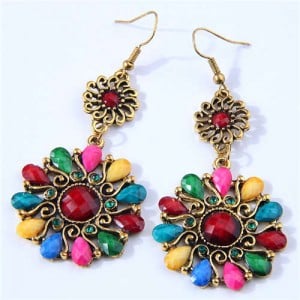 Vintage Royal Fashion Resin and Rhinestone Flower Design Women Dangle Earrings - Multicolor
