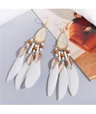Bohemian Fashion Feather Design Popular U.S. Style Women Costume Earrings - White