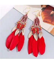 Bohemian Fashion Feather Design Popular U.S. Style Women Costume Earrings - Red