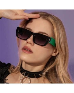 4 Colors Available Mini Sqaure Frame Bold Legs U.S. Fashion Wholesale Sunglasses