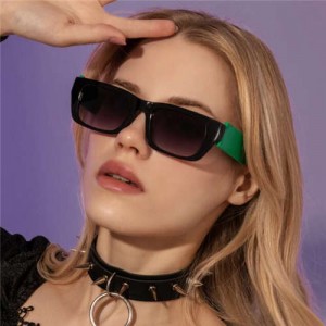 4 Colors Available Mini Sqaure Frame Bold Legs U.S. Fashion Wholesale Sunglasses