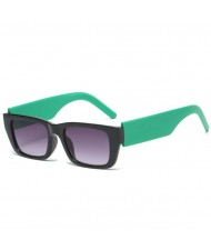 4 Colors Available Mini Sqaure Frame Bold Legs U.S. Fashion Wholesale Sunglasses