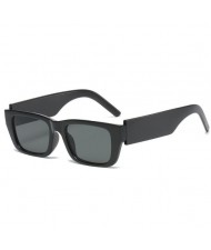 4 Colors Available Mini Sqaure Frame Bold Legs U.S. Fashion Wholesale Sunglasses