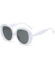 4 Colors Available Candy Color Round Frame U.S. Online Celebrity Vogue Wholesale Sunglasses