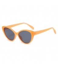 4 Colors Available Popular Cat Eye Small Frame Unique Beach Fashion Women Sunglasses