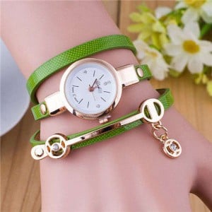 Three-layer Strap Rhinestone Pendant Leather Women Bracelet Watch - Green