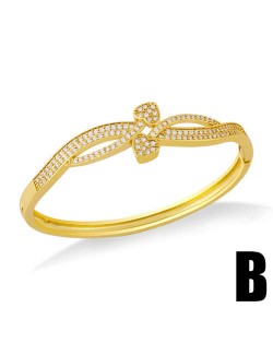 Artistic Floral Design Hollow Style Cubic Zirconia 18K Gold Plated Women Bangle