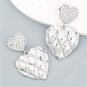 Rhombus Check Textures Peach Heart Pendant Alloy Women Wholesale Fashion Earrings - Silver