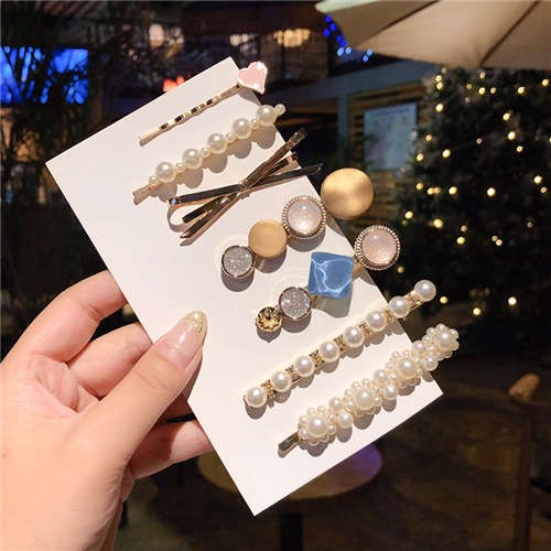 JewelryBund 3 Pieces Set Wholesale Fashion Hair Accessories Pearl Beads Flower Design Hair Clips Set