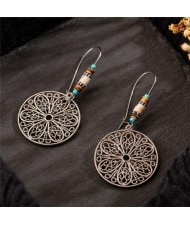 Vintage Hollow Flower Round Pendant High Fashion Women Wholesale Costume Earrings