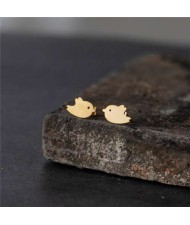 Glossy Birds Design U.S. High Fashion Stainless Steel Women Stud Earrings - Golden
