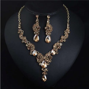 Luxurious Crystal Gem Bridal Fashion Necklace and Earrings Set - Champagne