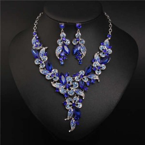 Gorgeous Shining Glass Women Evening Dress Floral Pattern Necklace and Earrings Set - Blue