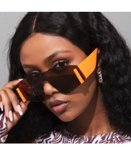3 Colors Available New Fashion One-piece Large Frame European and American Trend Wide-leg Sunglass