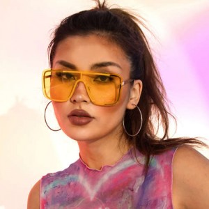 3 Colors Available European and American Fashion One-piece Square Large-frame KOL Street Shooting Choice Sunglasses