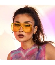 3 Colors Available European and American Fashion One-piece Square Large-frame KOL Street Shooting Choice Sunglasses