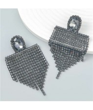 Glistening Rhinestone Tassel European and American Fashion Banquet Style Wholesale Earrings - Black