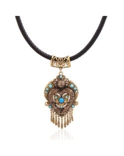 Ethnic Bohemian Style Heart Pendant Leather Rope Short Wholesale Fashion Necklace - Golden