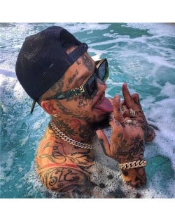 Internet Celebrity Choice Artistic Design Decorated Frame U.S. Popular Fashion Wholesale Sunglasses