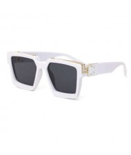 Internet Celebrity Choice Artistic Design Decorated Frame U.S. Popular Fashion Wholesale Sunglasses