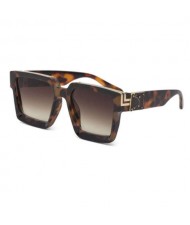 Internet Celebrity Choice Artistic Design Decorated Frame U.S. Popular Fashion Wholesale Sunglasses