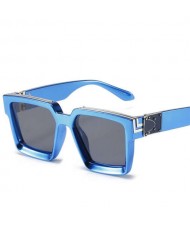 Internet Celebrity Choice Artistic Design Decorated Frame U.S. Popular Fashion Wholesale Sunglasses