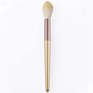 Single Champagne Flame Shaped Highlighting Makeup Brush