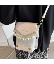 Fashion Small Size Elegant Pearl Chain Wholesale Women Handbag - White