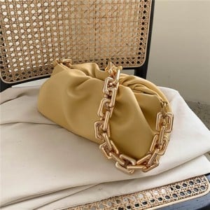 Cloud Shape Design Bold Fashion Chain Women Handbag - Yellow