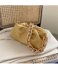 Cloud Shape Design Bold Fashion Chain Women Handbag - Yellow
