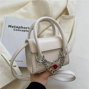 Classic Design Alloy Chain Tassel Decorated Women Mini Wholesale Handbag - White
