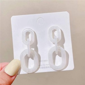 Hooked Link Design European High Fashion Exaggerated Style Women Wholesale Dangle Earrings - White
