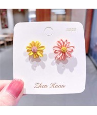Korean Style Contrast Color Daisy Design Women Stud Earrings - Yellow and Pink