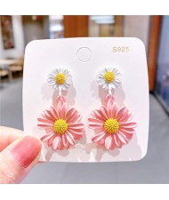 Contrast Colors Chrysanthemum Unique Drop Design Women Wholesale Costume Earrings - White and Pink