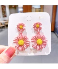 Contrast Colors Chrysanthemum Unique Drop Design Women Wholesale Costume Earrings - Pink