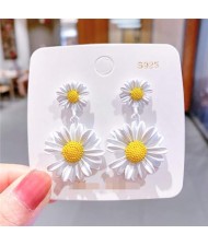 Contrast Colors Chrysanthemum Unique Drop Design Women Wholesale Costume Earrings - White