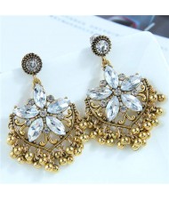 Glistening Flower Embellished Studs Tassel Retro Fashion Golden Women Wholesale Fashion Earrings