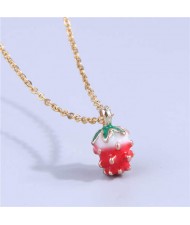 Simple Red Strawberry Pendant Fashionable Women Wholesale Costume Necklace