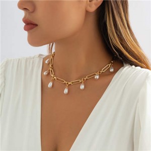 Water Drop Shape Pearls Pendant Hollow-out Alloy Chain Women Wholesale Statement Necklace - Golden