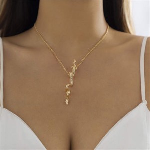 Punk Style Thin Alloy Chain Snake Pendant Women Wholesale Fashion Necklace - Golden
