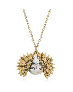 Vintage Sunflower and Engraving Round Pendants U.S. Fashion Wholesale Necklace - Golden