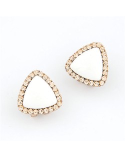 Sweet Fluorescent Delta Ear Studs - White