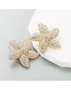 Korean Fashion Rhinestone Inlaid Starfish Unique Shining Women Earrings - Champagne