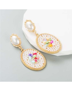 Rhinestone and Pearl Embellished Vintage Fashion Luxury Wholesale Women Earrings - White