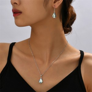 Elegant Maple Leaf Shape Pendant Fashion Wholesale Necklace and Earrings Jewelry Set - Blue